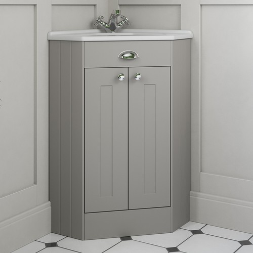 Corner bathroom traditional - corner,